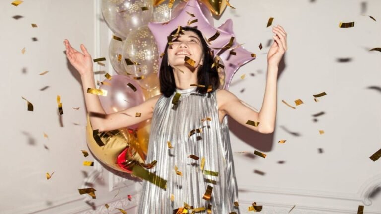 50 Unforgettable Birthday Ideas to Surprise Your Girlfriend