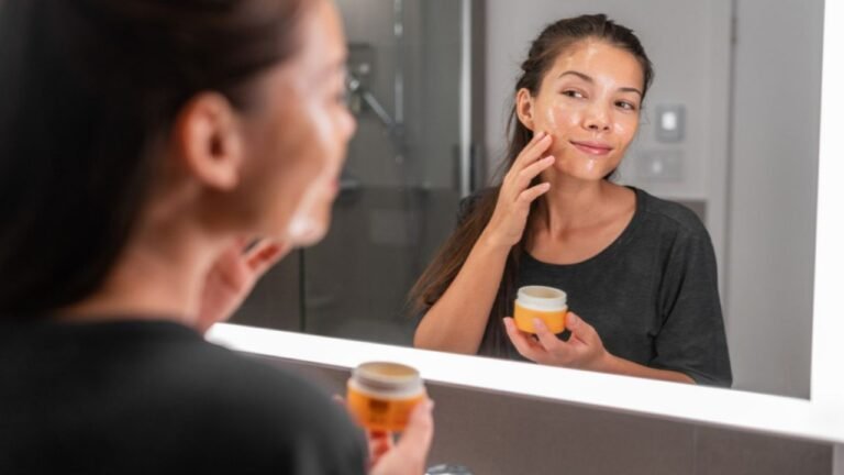 How to Use Honey on Your Face: Benefits, DIY Remedies, and Precautions